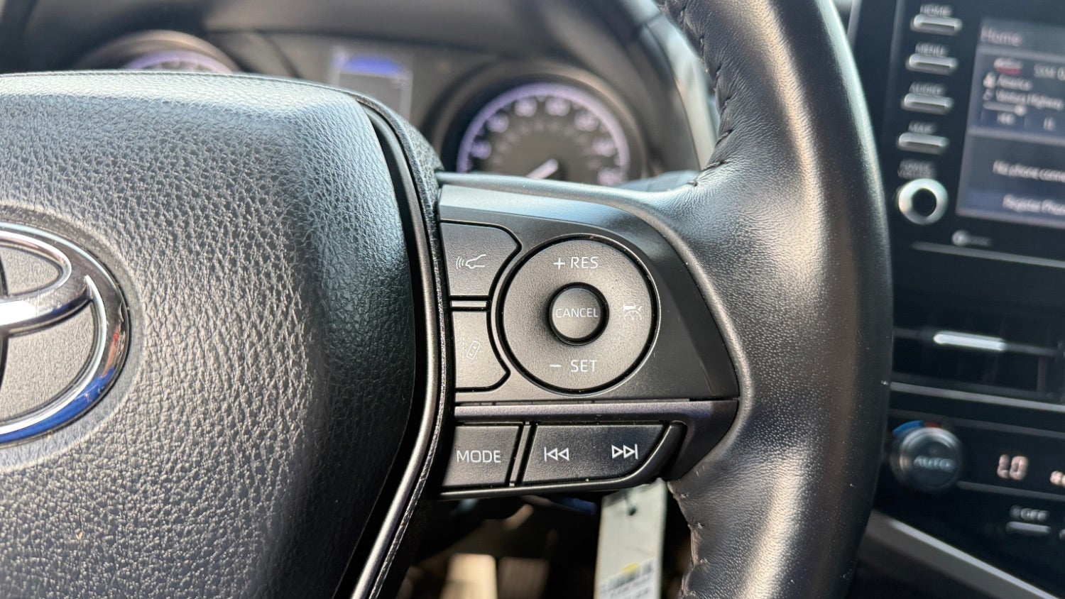 2022 Toyota Camry SE | SE Nightshade Edition