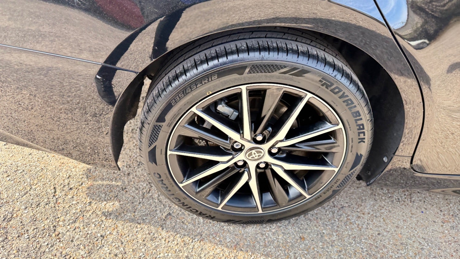 2022 Toyota Camry SE | SE Nightshade Edition