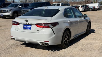 2022 Toyota Camry SE