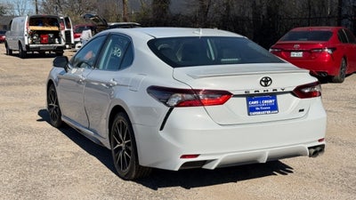 2022 Toyota Camry SE