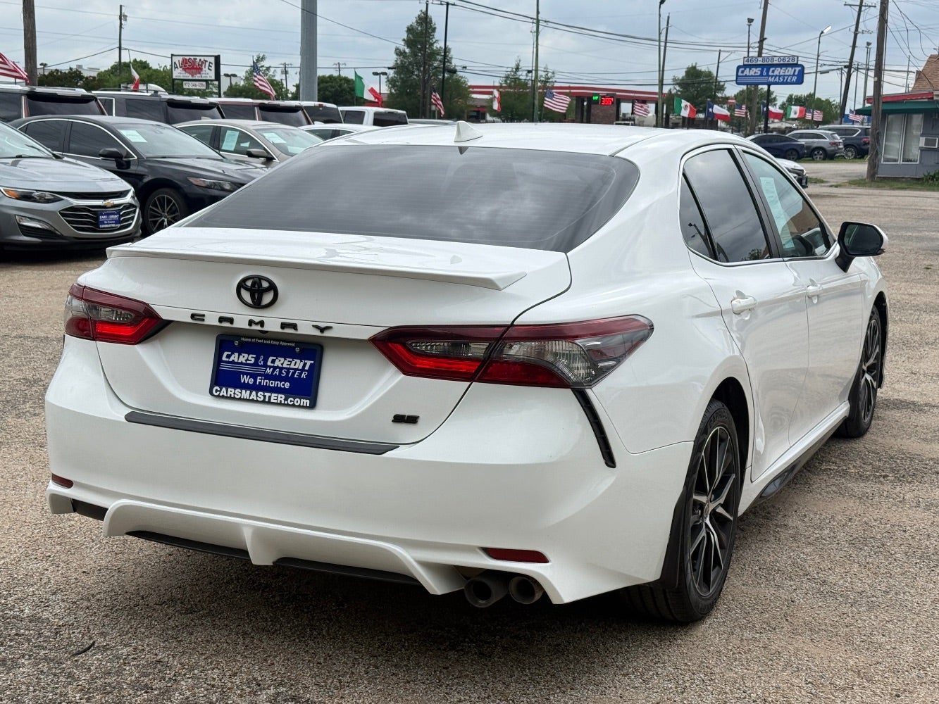 2022 Toyota Camry SE
