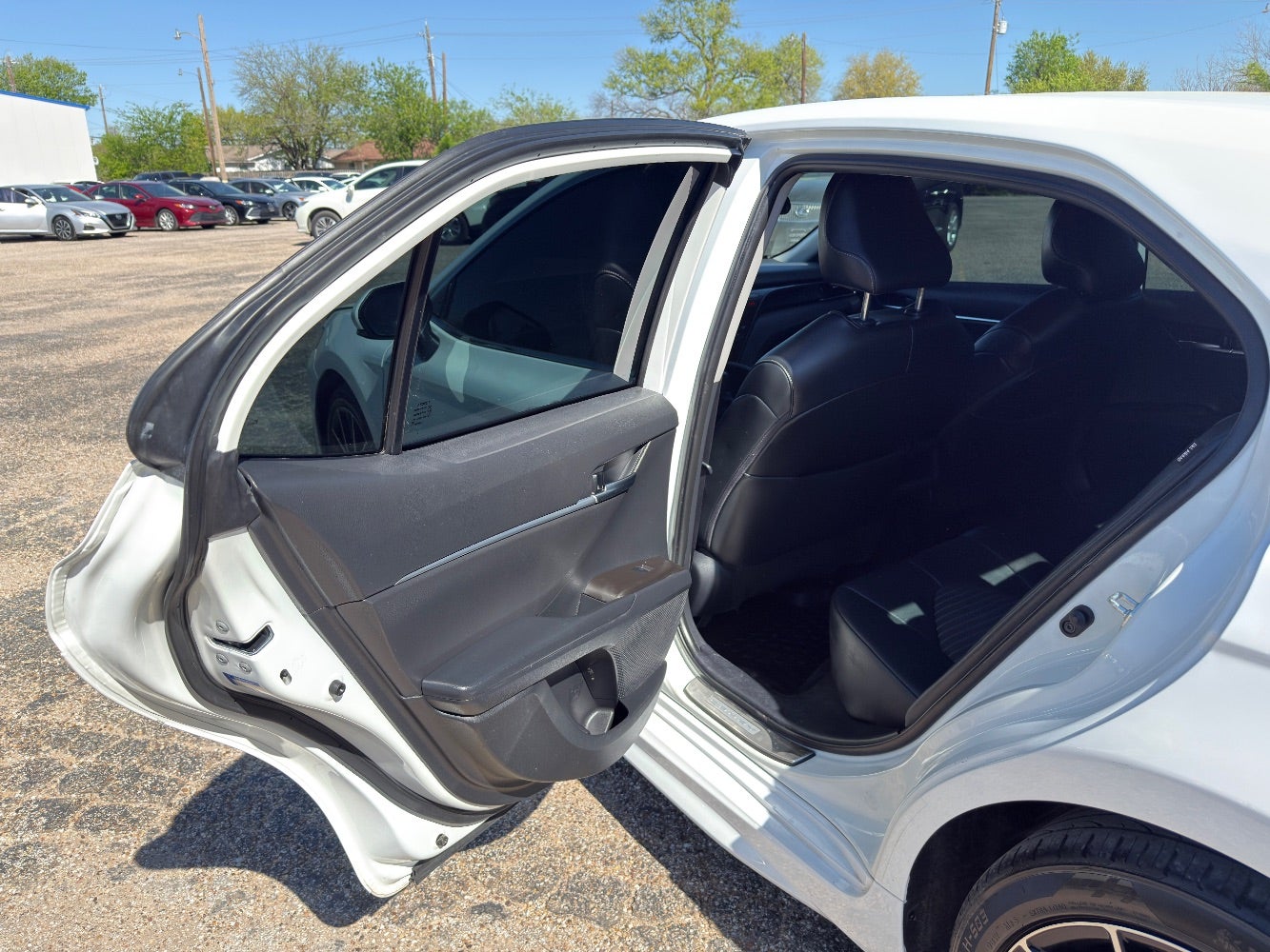 2023 Toyota Camry SE