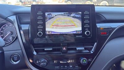 2022 Toyota Camry SE