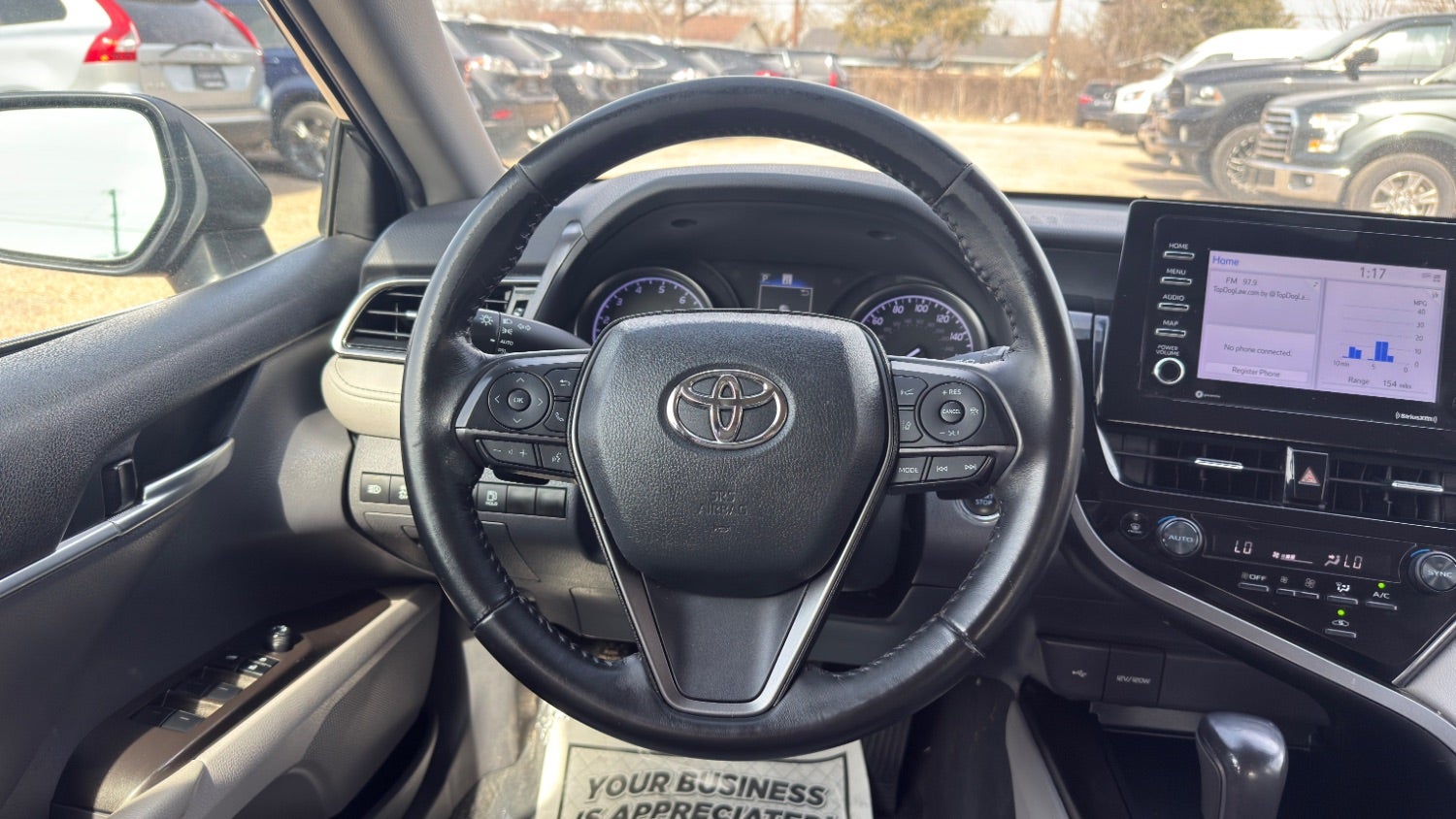 2023 Toyota Camry SE
