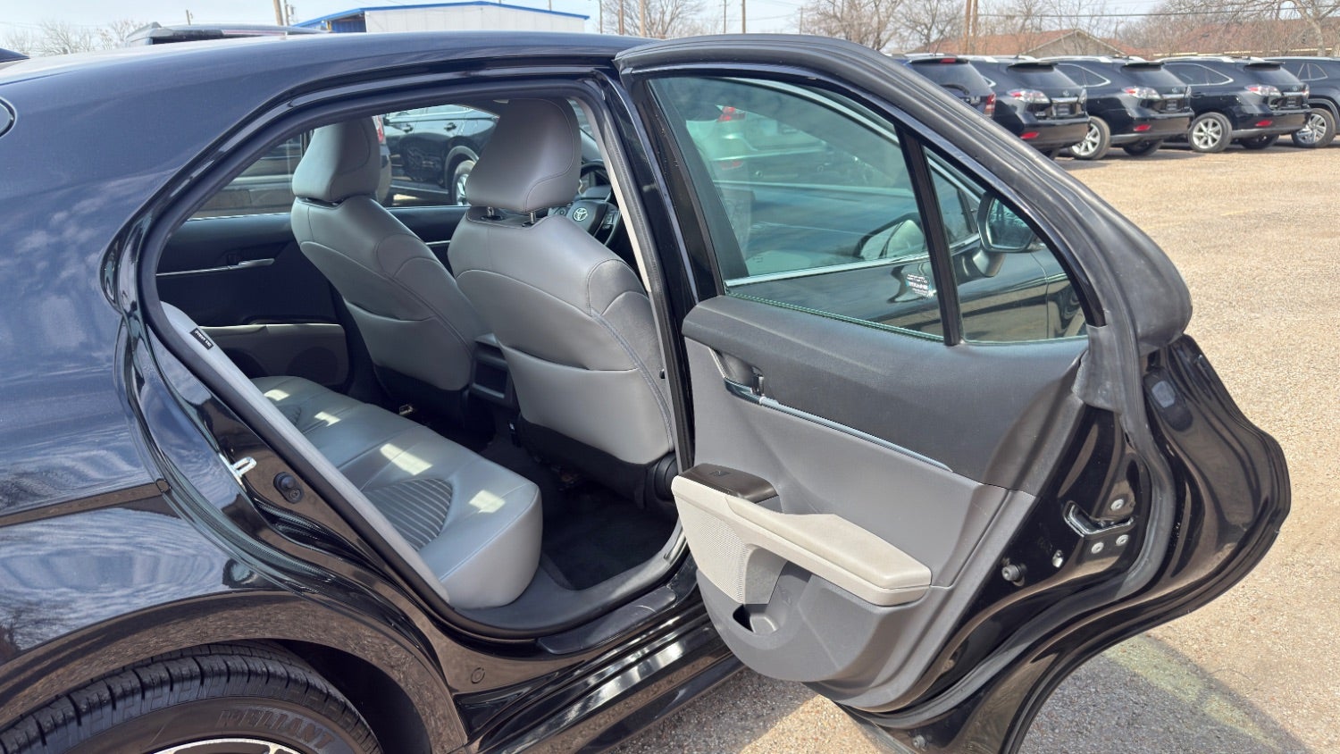 2023 Toyota Camry SE