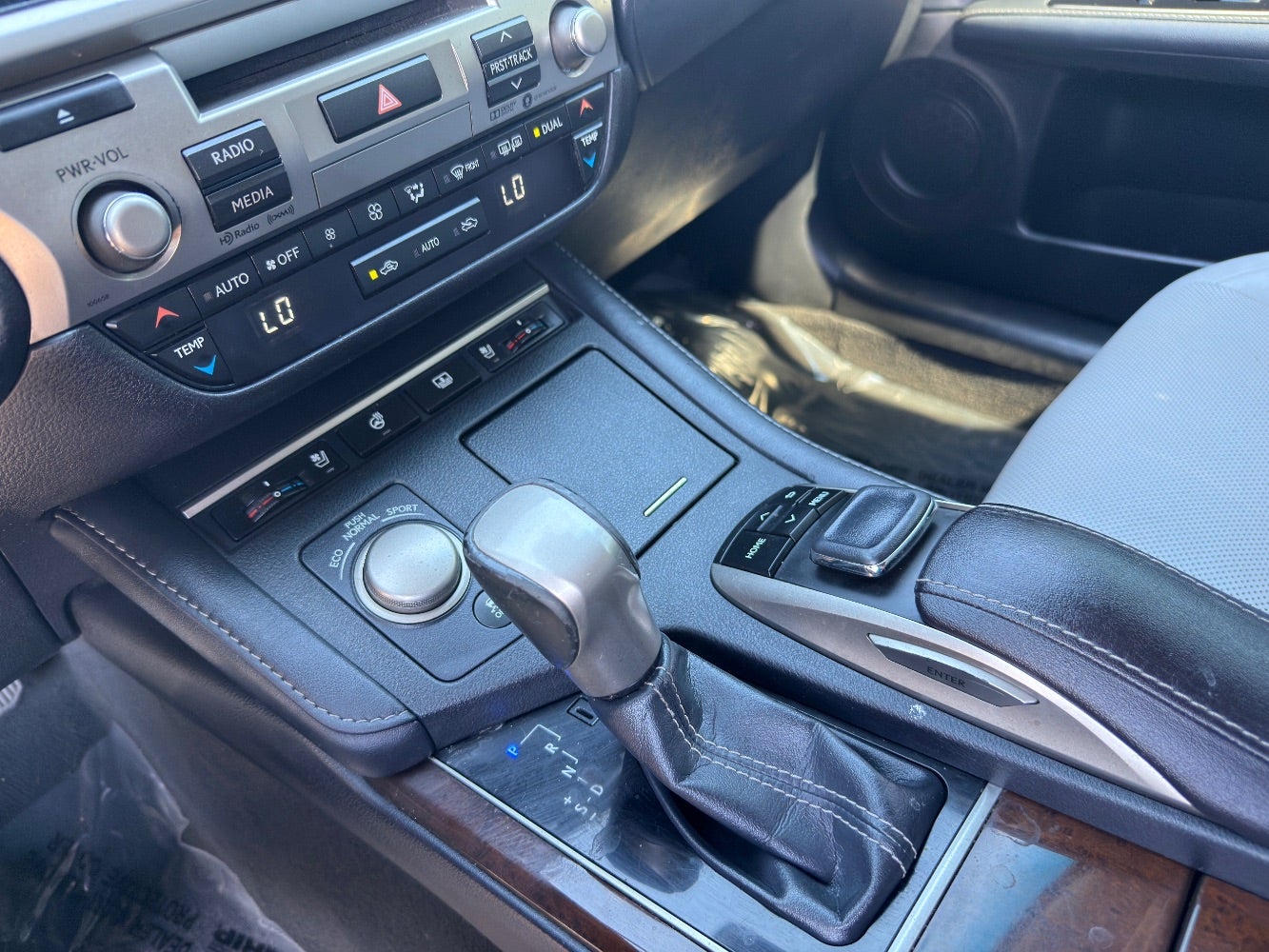 2017 Lexus ES 350 Sedan