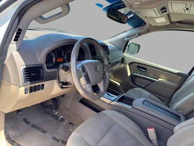 2015 Nissan Armada SV 2WD