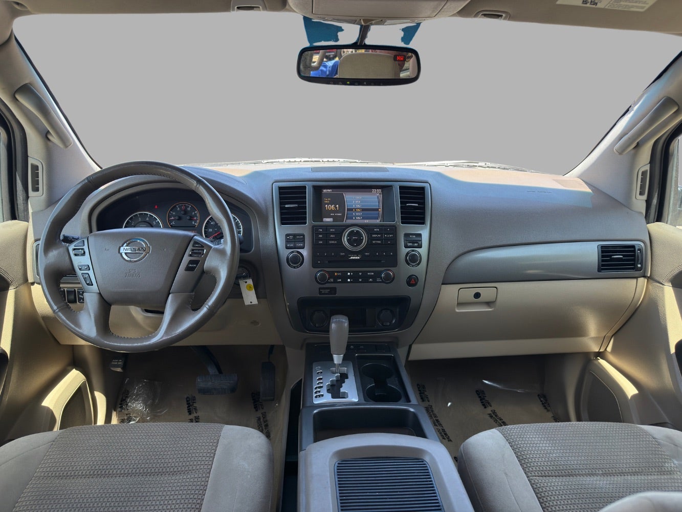 2015 Nissan Armada SV 2WD