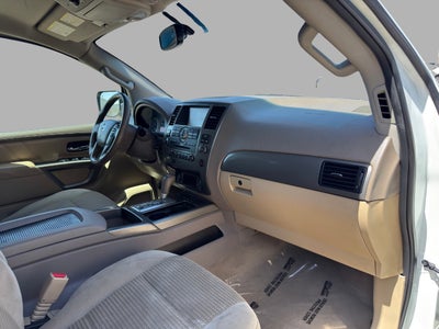 2015 Nissan Armada SV 2WD