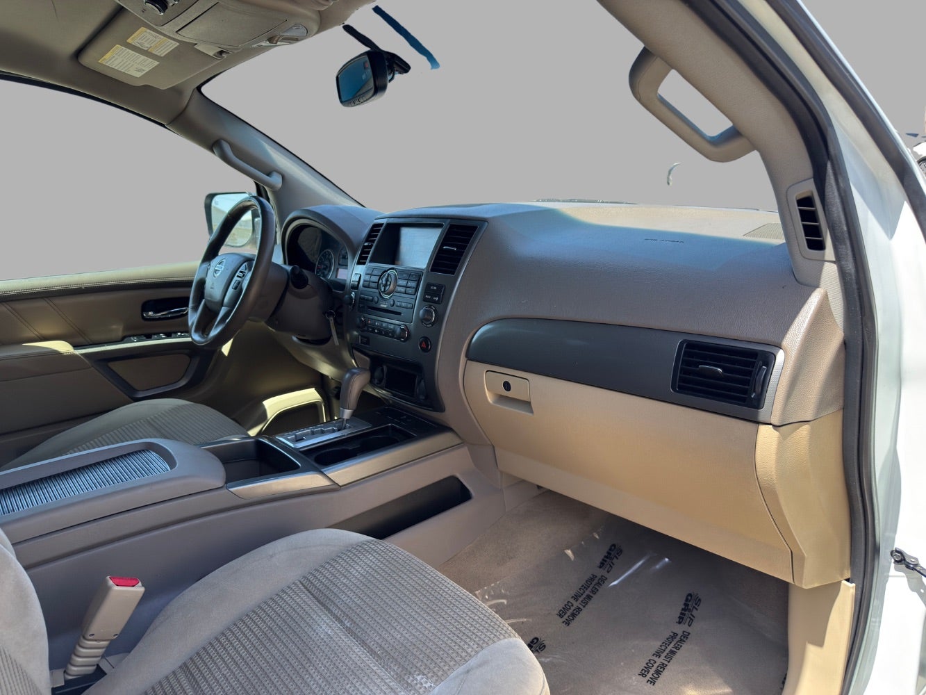 2015 Nissan Armada SV 2WD