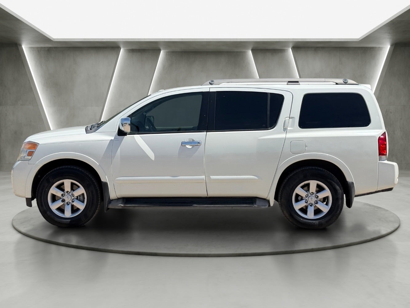 2015 Nissan Armada SV 2WD