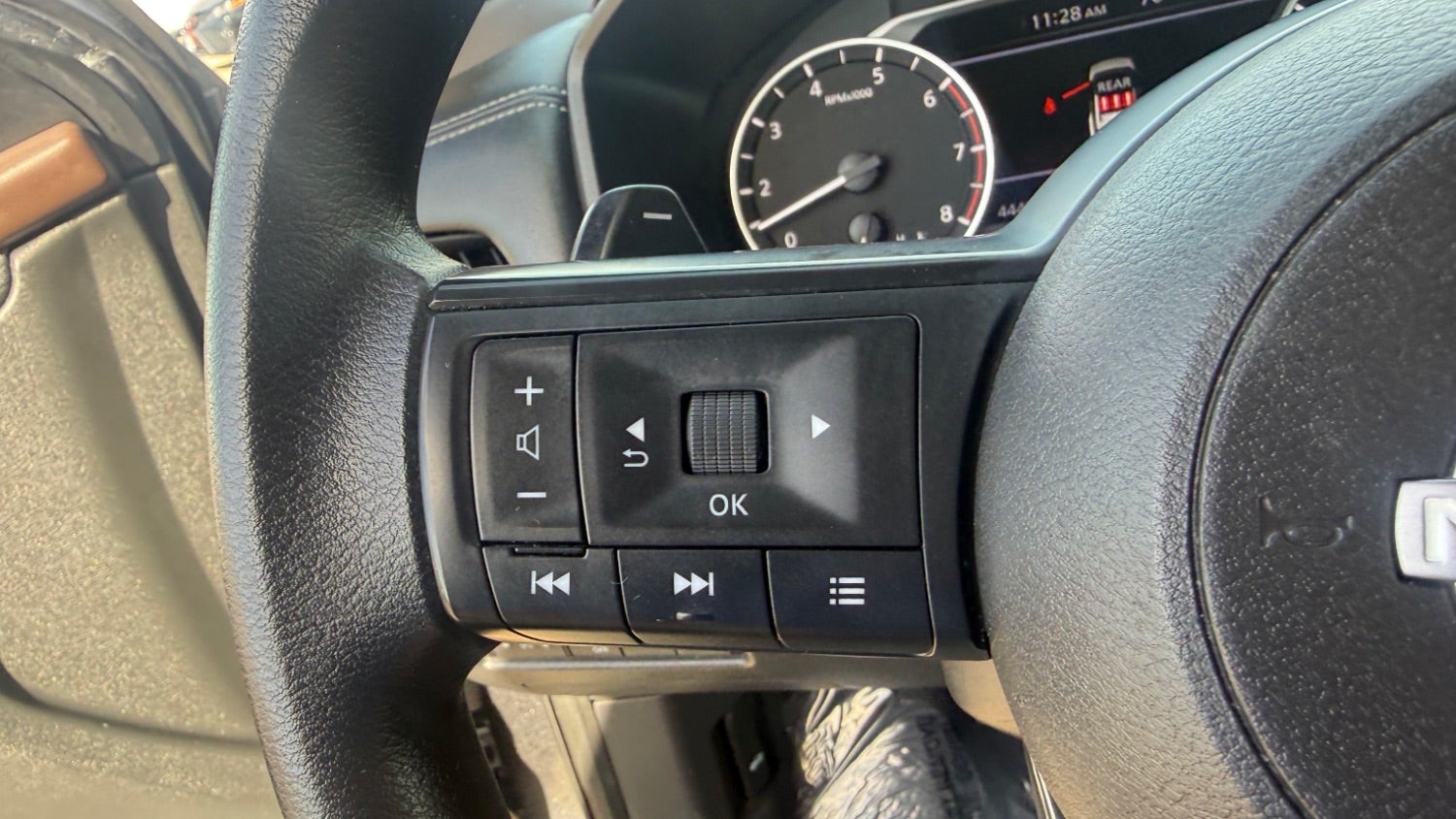 2023 Nissan Rogue S FWD