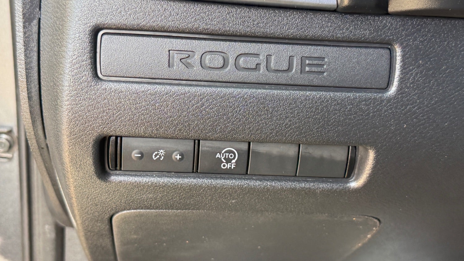 2023 Nissan Rogue S FWD