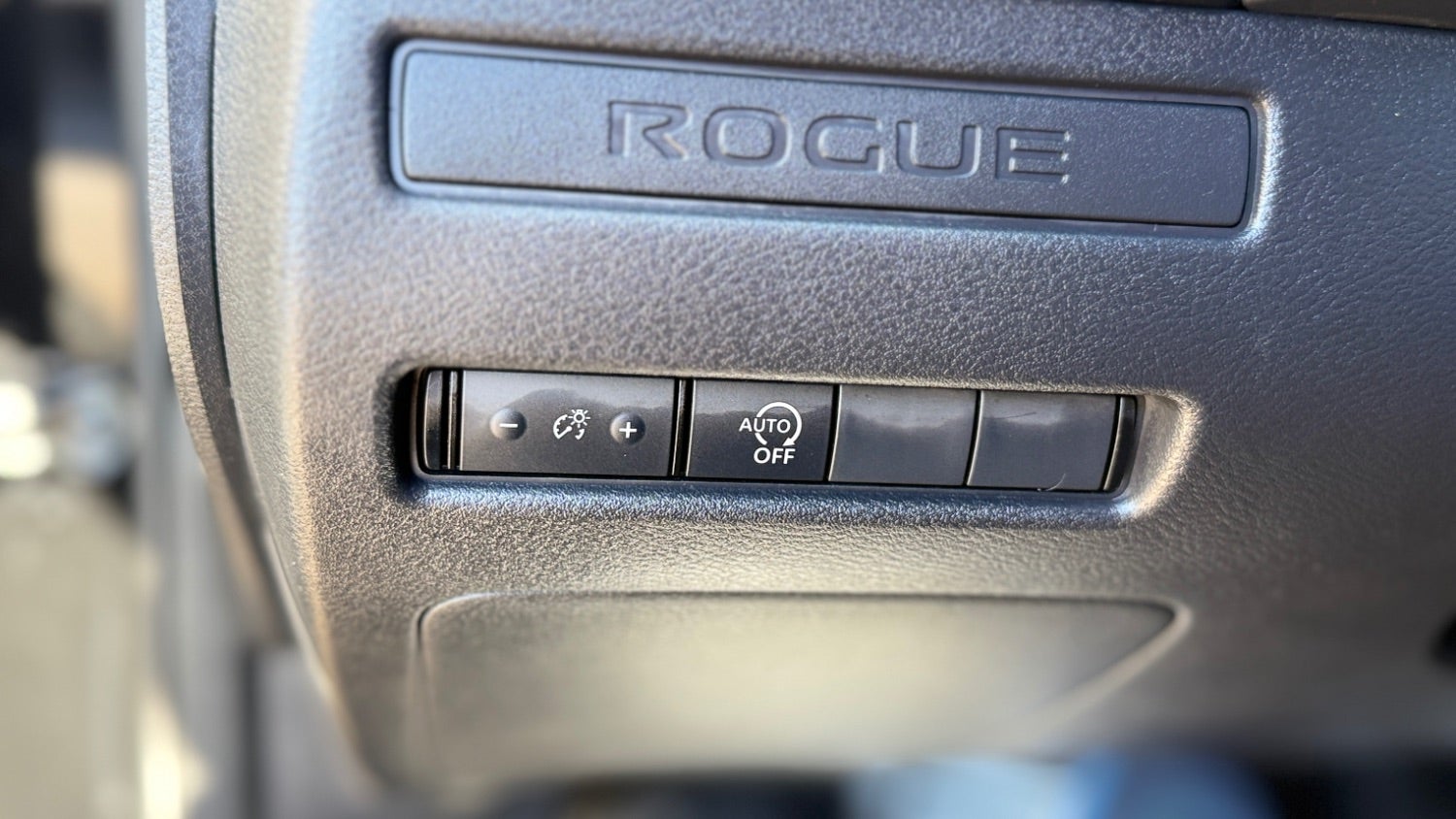 2023 Nissan Rogue S FWD