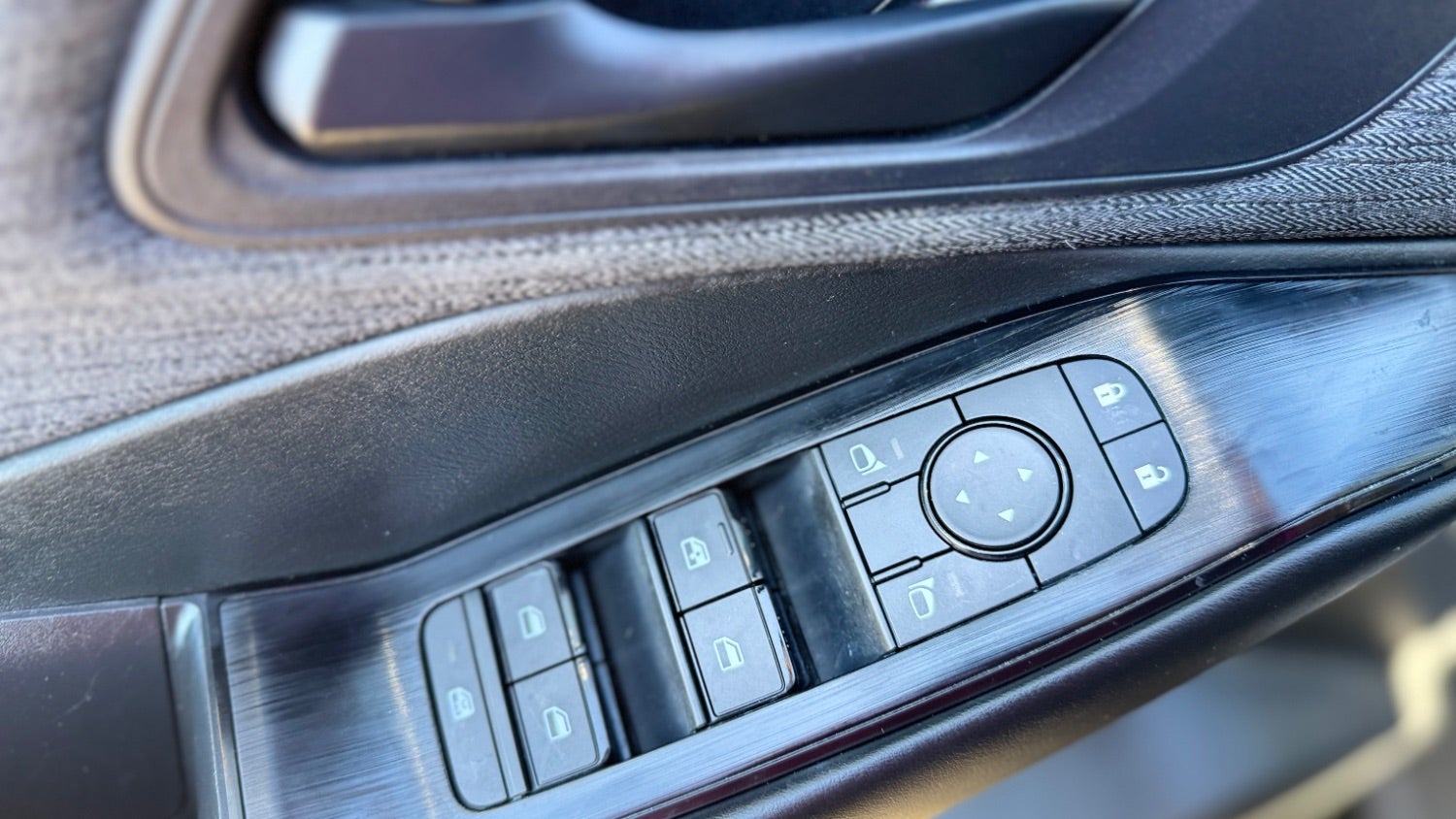 2023 Nissan Rogue S FWD