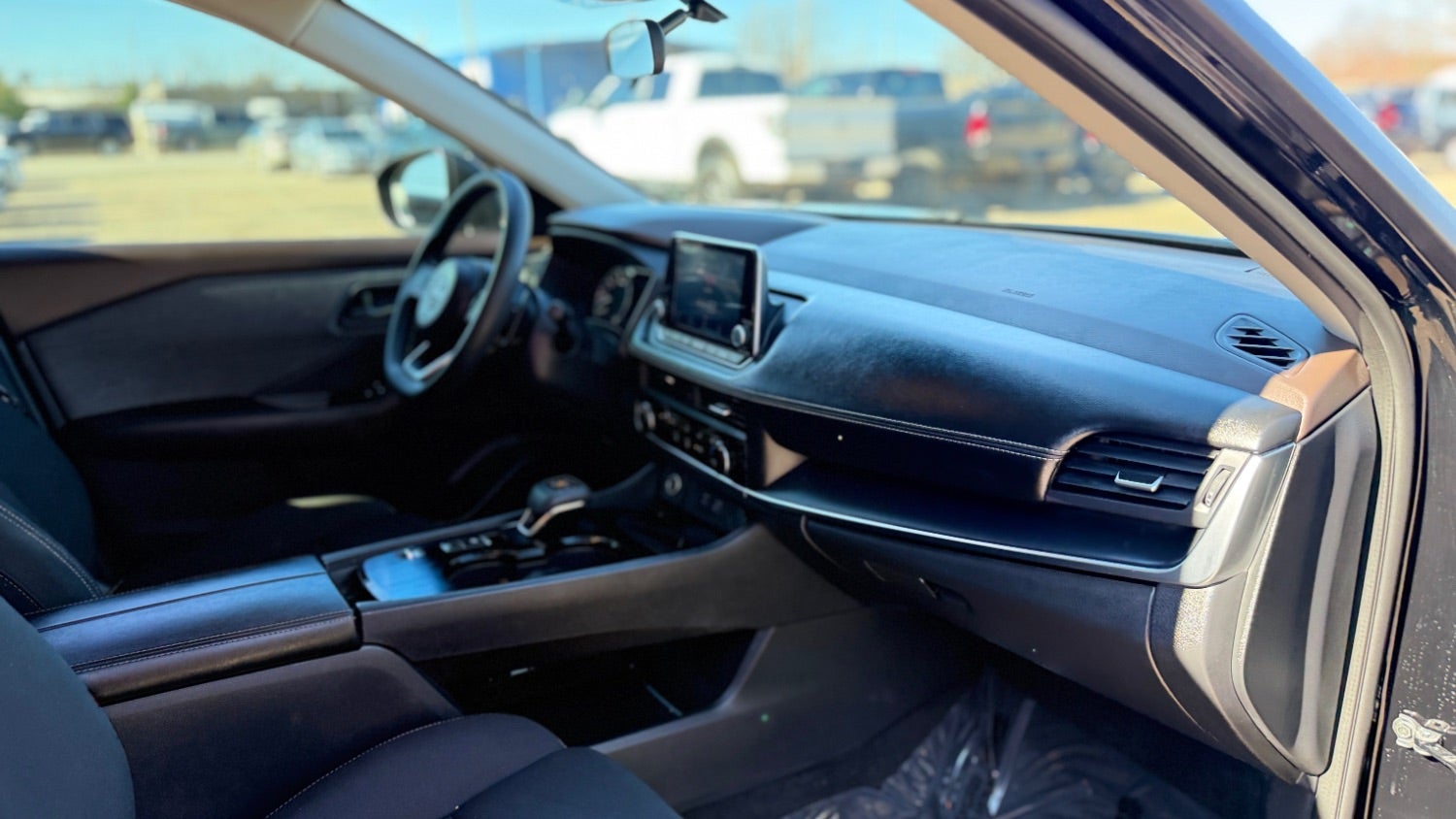 2023 Nissan Rogue S FWD