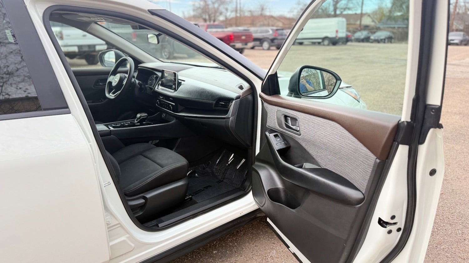 2023 Nissan Rogue S Intelligent AWD