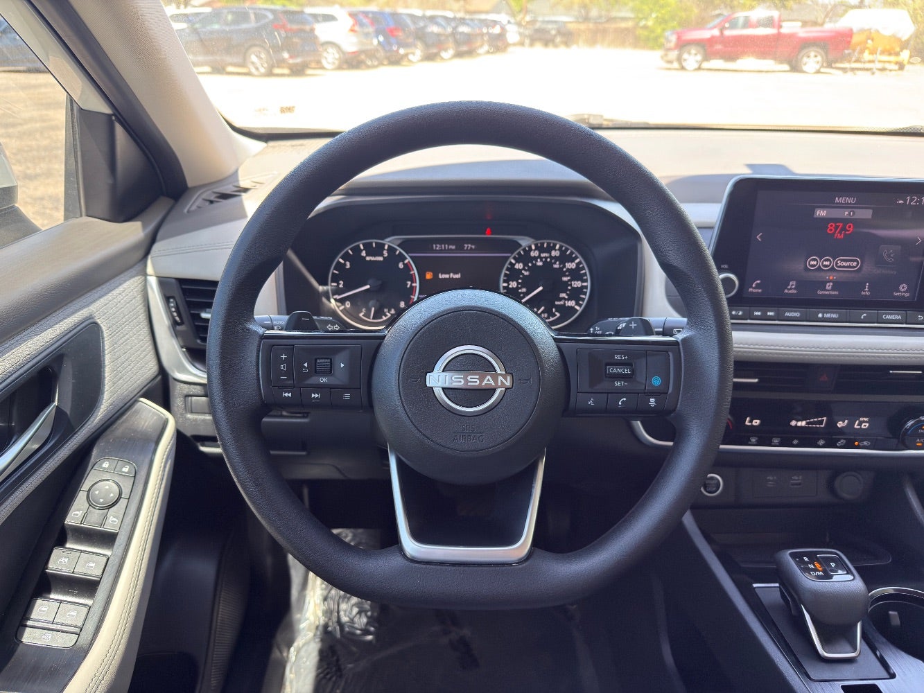 2023 Nissan Rogue SV FWD