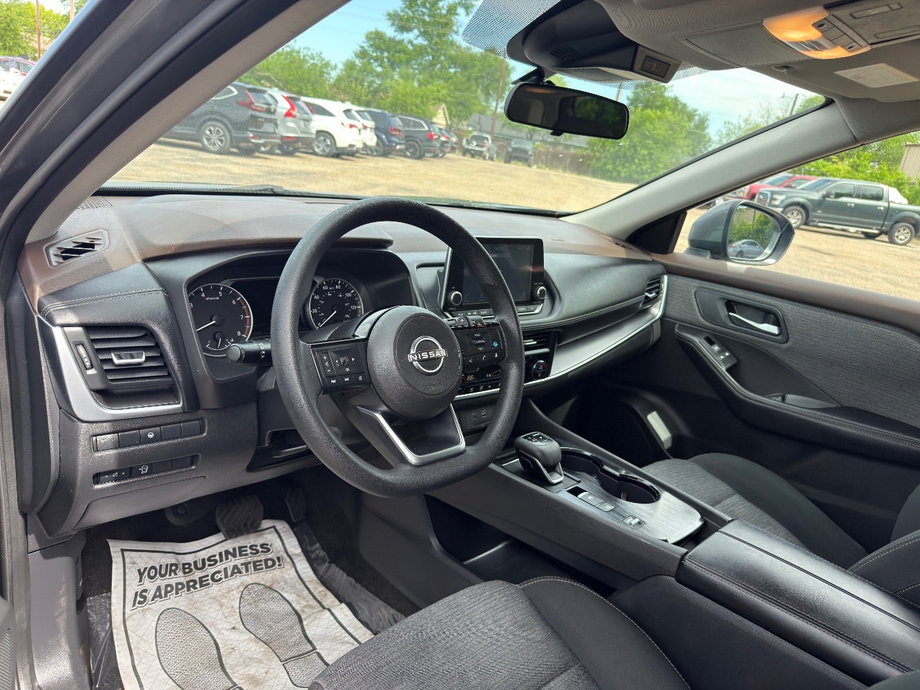 2023 Nissan Rogue SV FWD