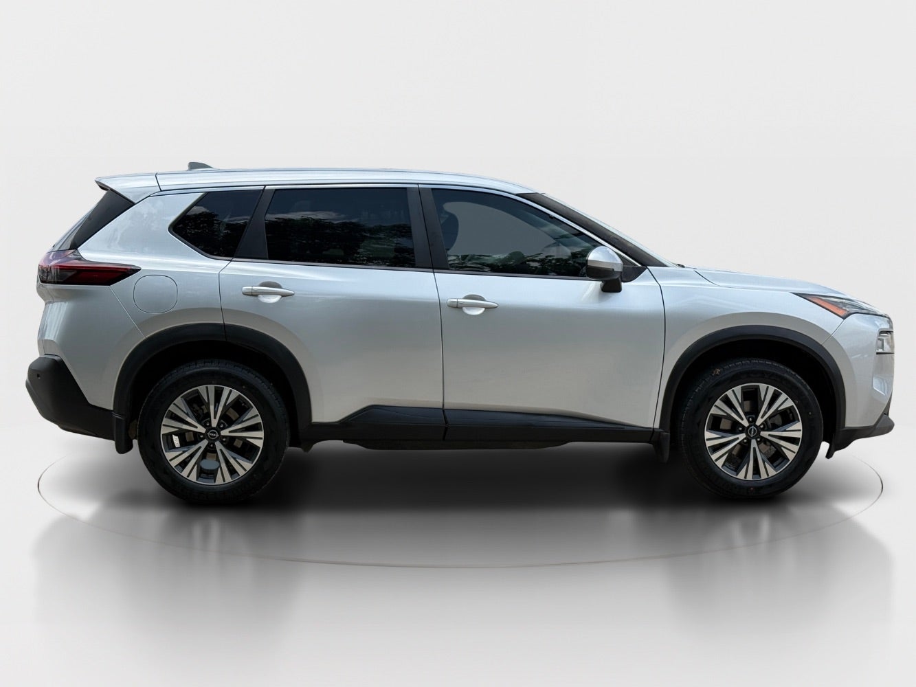 2022 Nissan Rogue SV FWD