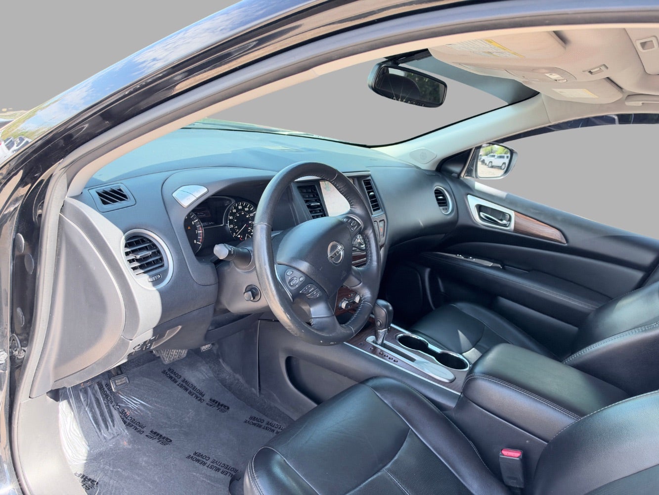 2020 Nissan Pathfinder Platinum 2WD