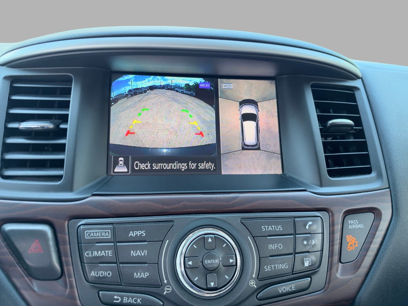 2020 Nissan Pathfinder Platinum 2WD