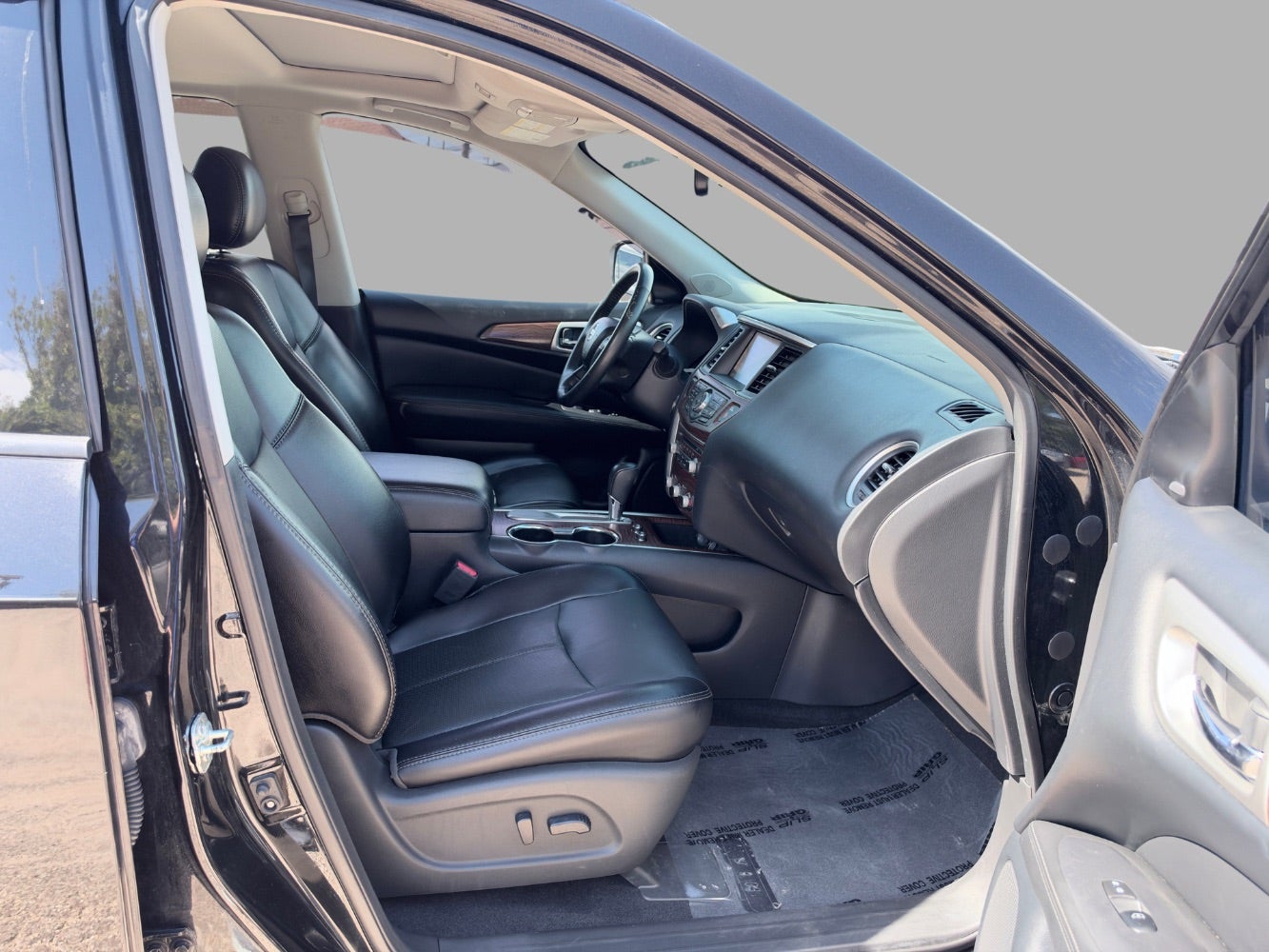 2020 Nissan Pathfinder Platinum 2WD