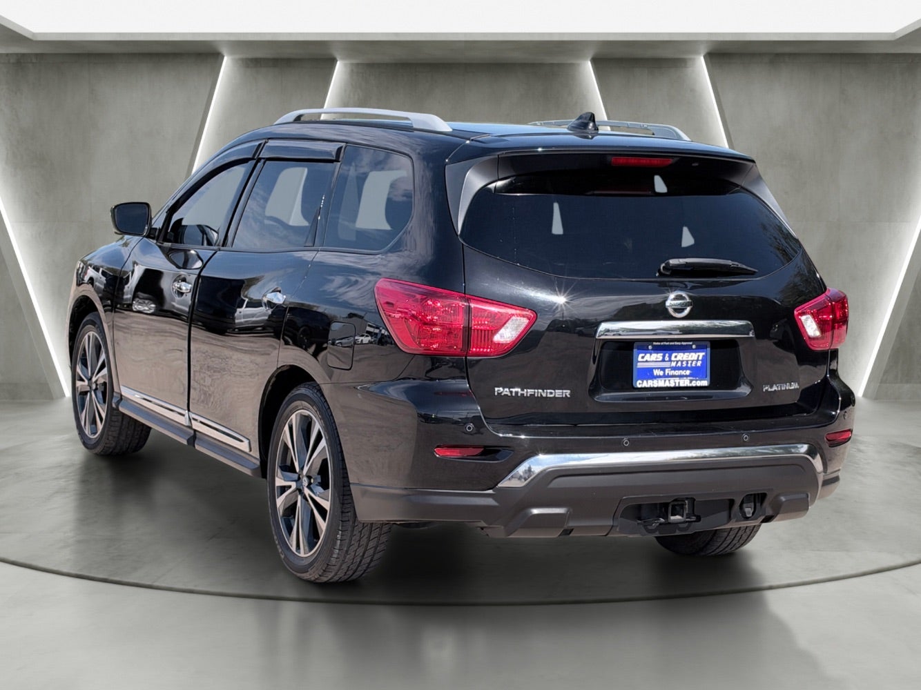 2020 Nissan Pathfinder Platinum 2WD