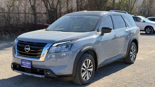 2022 Nissan Pathfinder SL 2WD