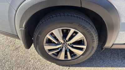 2022 Nissan Pathfinder SL 2WD