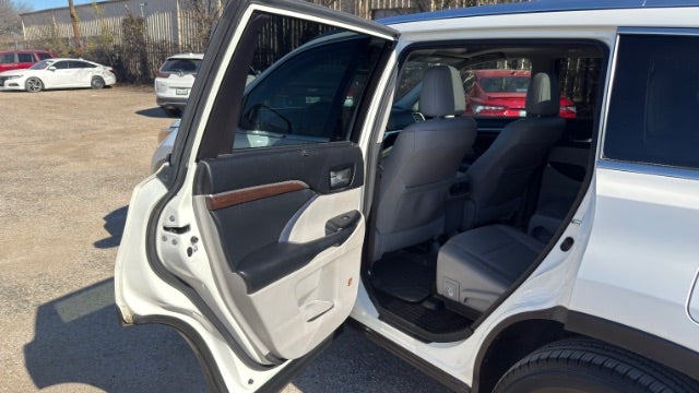 2015 Toyota Highlander Limited V6