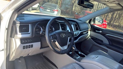 2015 Toyota Highlander Limited V6