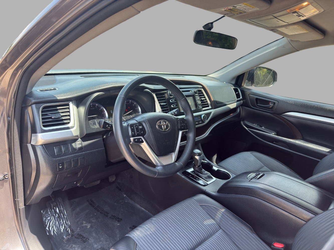 2015 Toyota Highlander LE V6