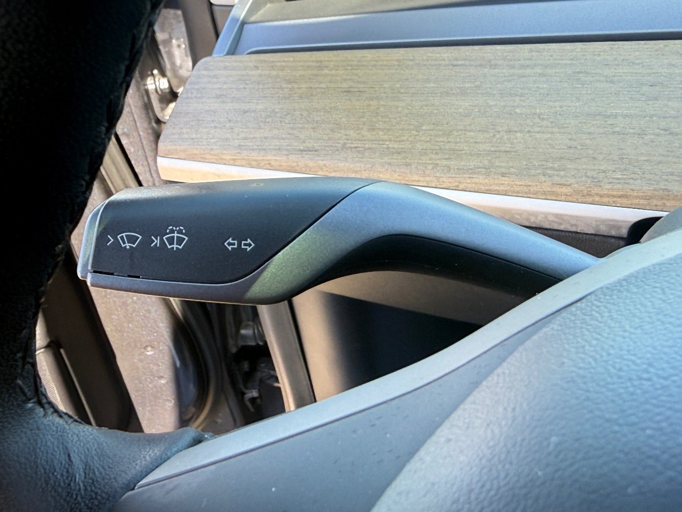 2020 Tesla Model 3 Standard Range Plus Rear-Wheel Drive