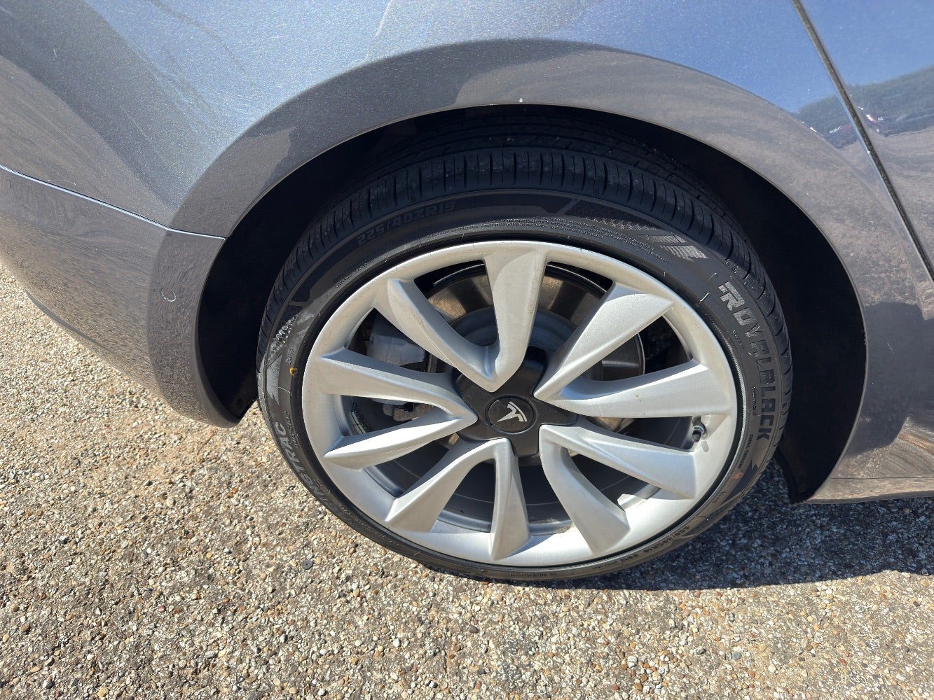 2020 Tesla Model 3 Standard Range Plus Rear-Wheel Drive