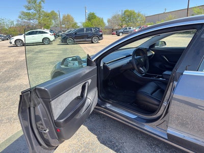 2020 Tesla Model 3 Standard Range Plus Rear-Wheel Drive