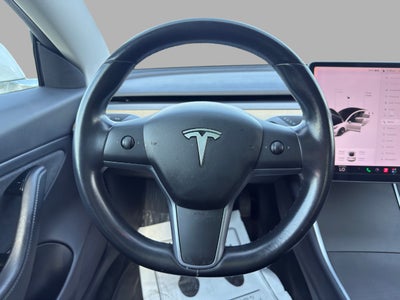 2019 Tesla Model 3 Standard Range Plus