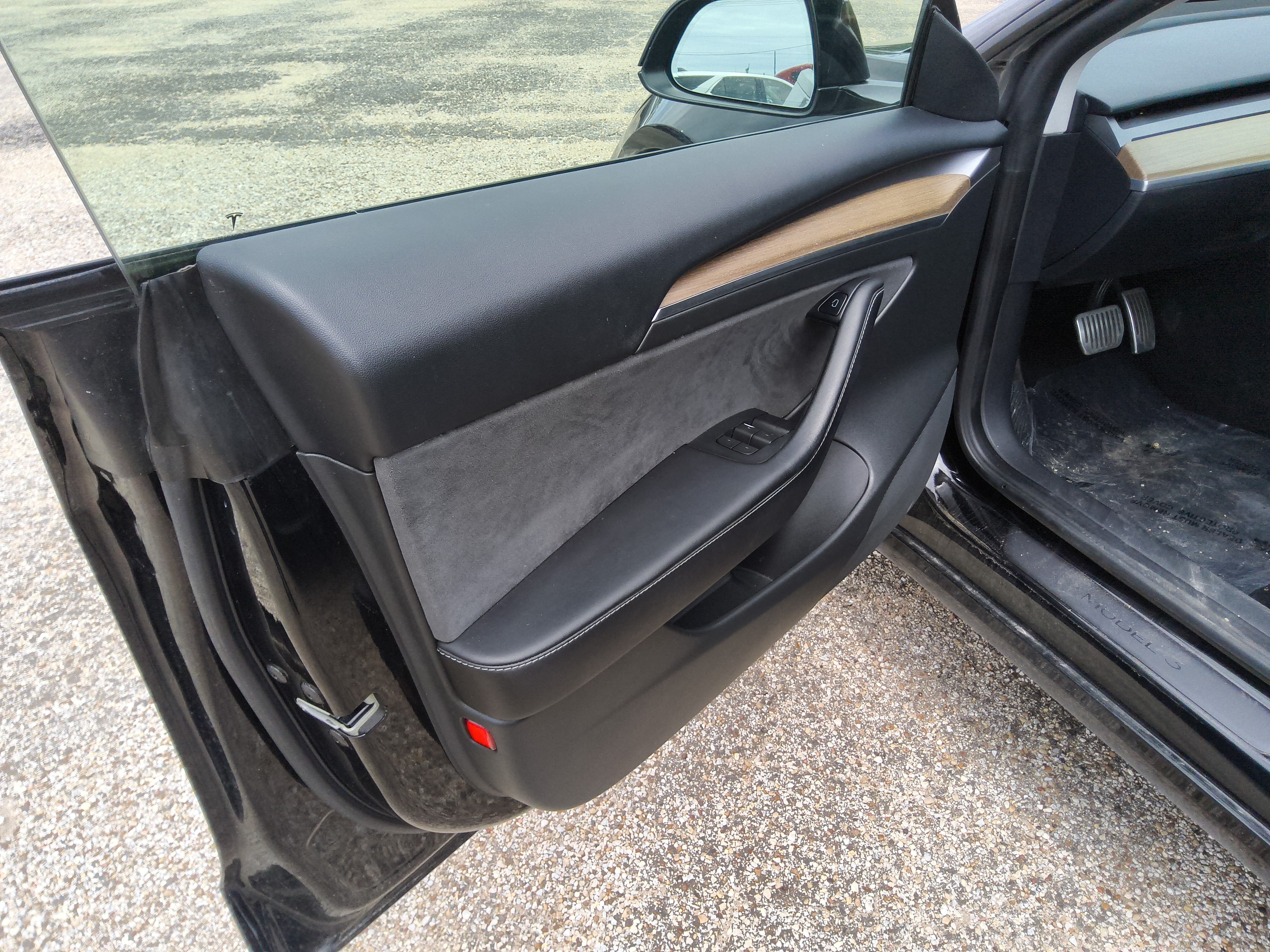 2022 Tesla Model 3 Rear-Wheel Drive