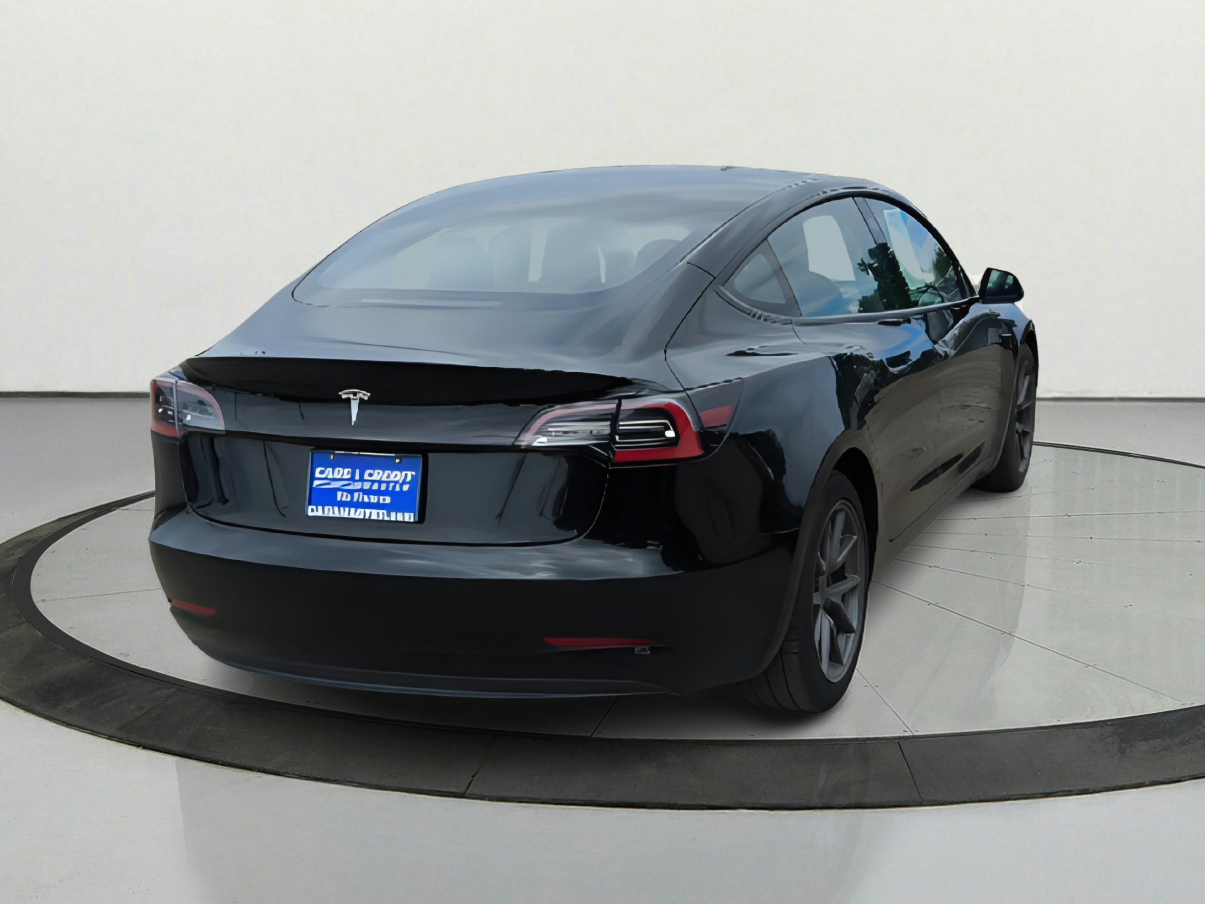 2022 Tesla Model 3 Rear-Wheel Drive