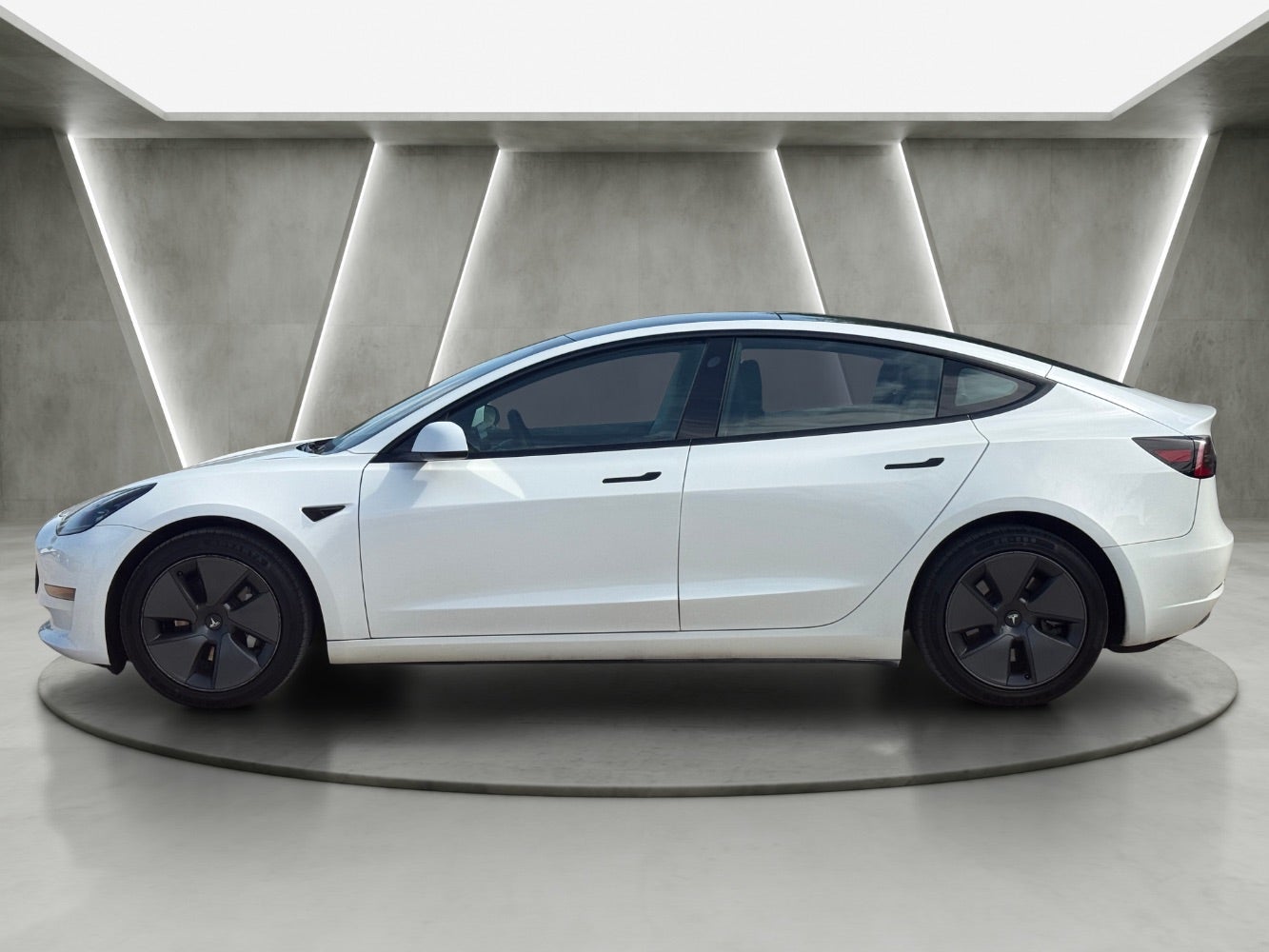 2023 Tesla Model 3 Rear-Wheel Drive