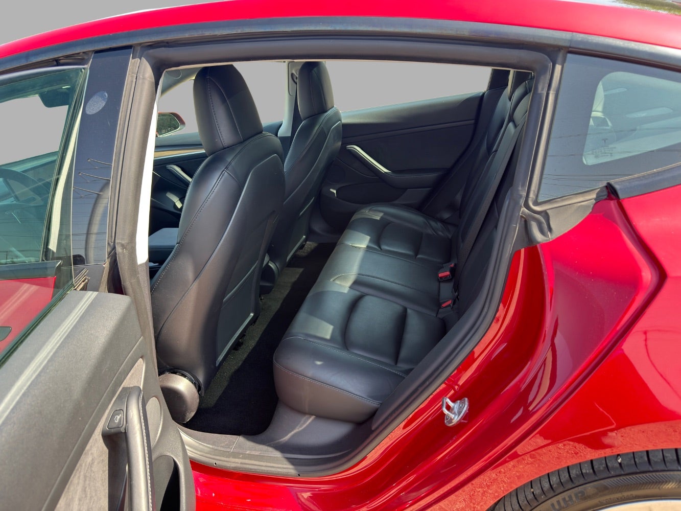 2022 Tesla Model 3 Rear-Wheel Drive