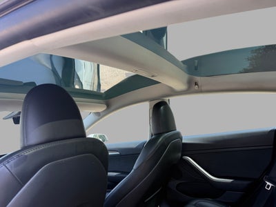 2023 Tesla Model 3 Rear-Wheel Drive
