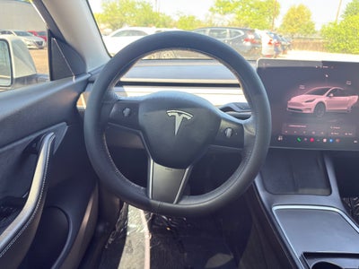 2022 Tesla Model Y Long Range Dual Motor All-Wheel Drive