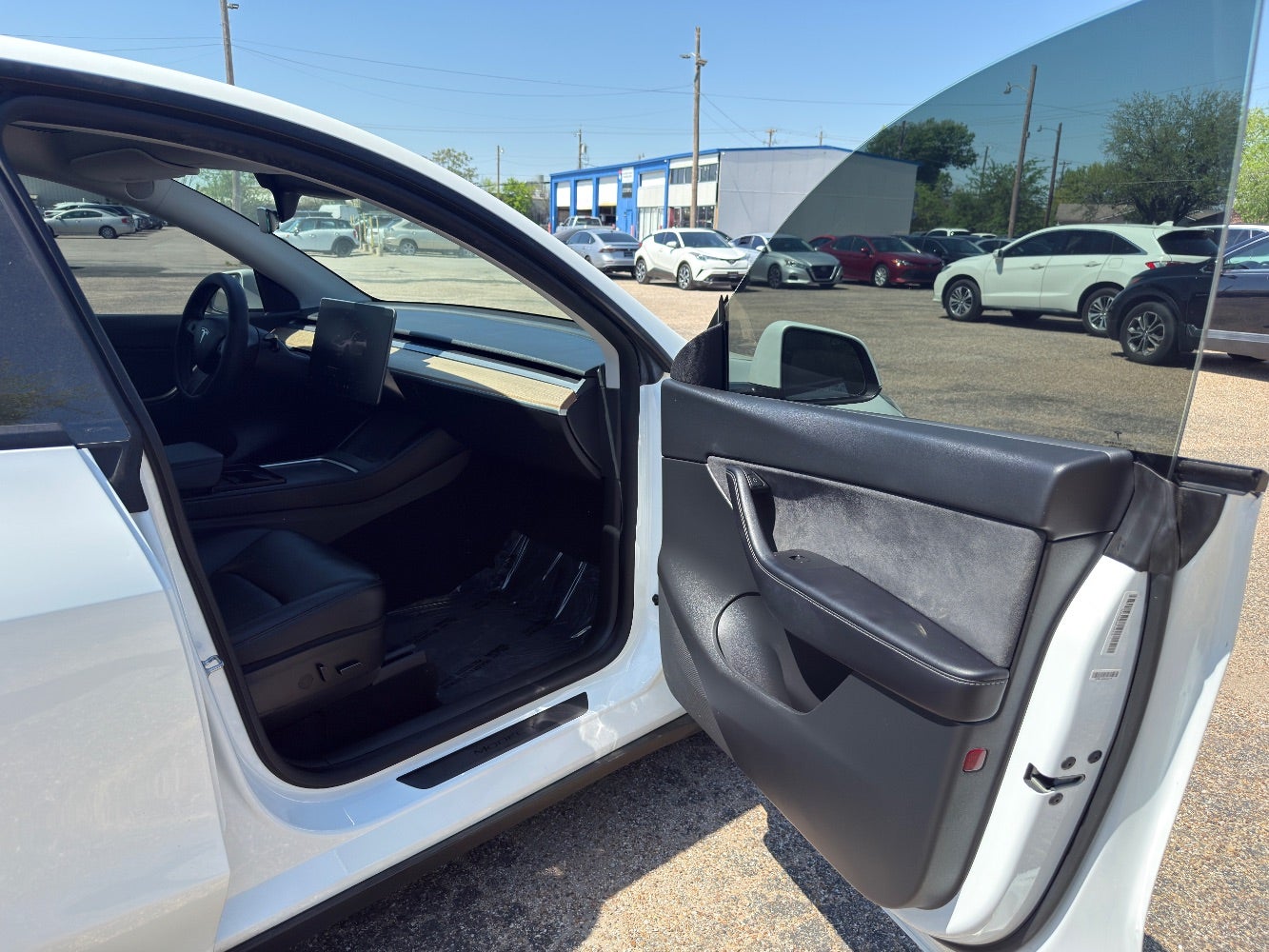 2022 Tesla Model Y Long Range Dual Motor All-Wheel Drive