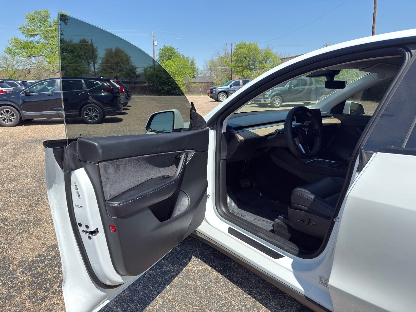 2022 Tesla Model Y Long Range Dual Motor All-Wheel Drive