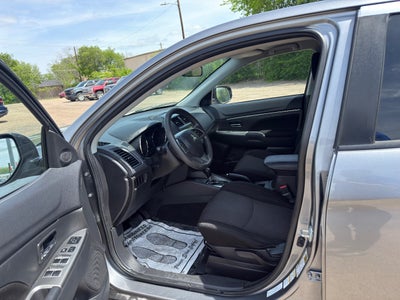 2019 Mitsubishi Outlander Sport 2.0 SE CVT