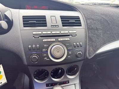 2010 Mazda MAZDA3 i Touring 4-Door