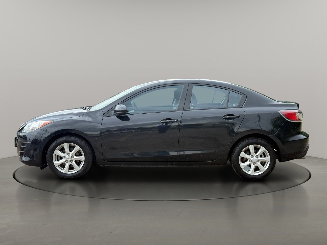 2010 Mazda MAZDA3 i Touring 4-Door