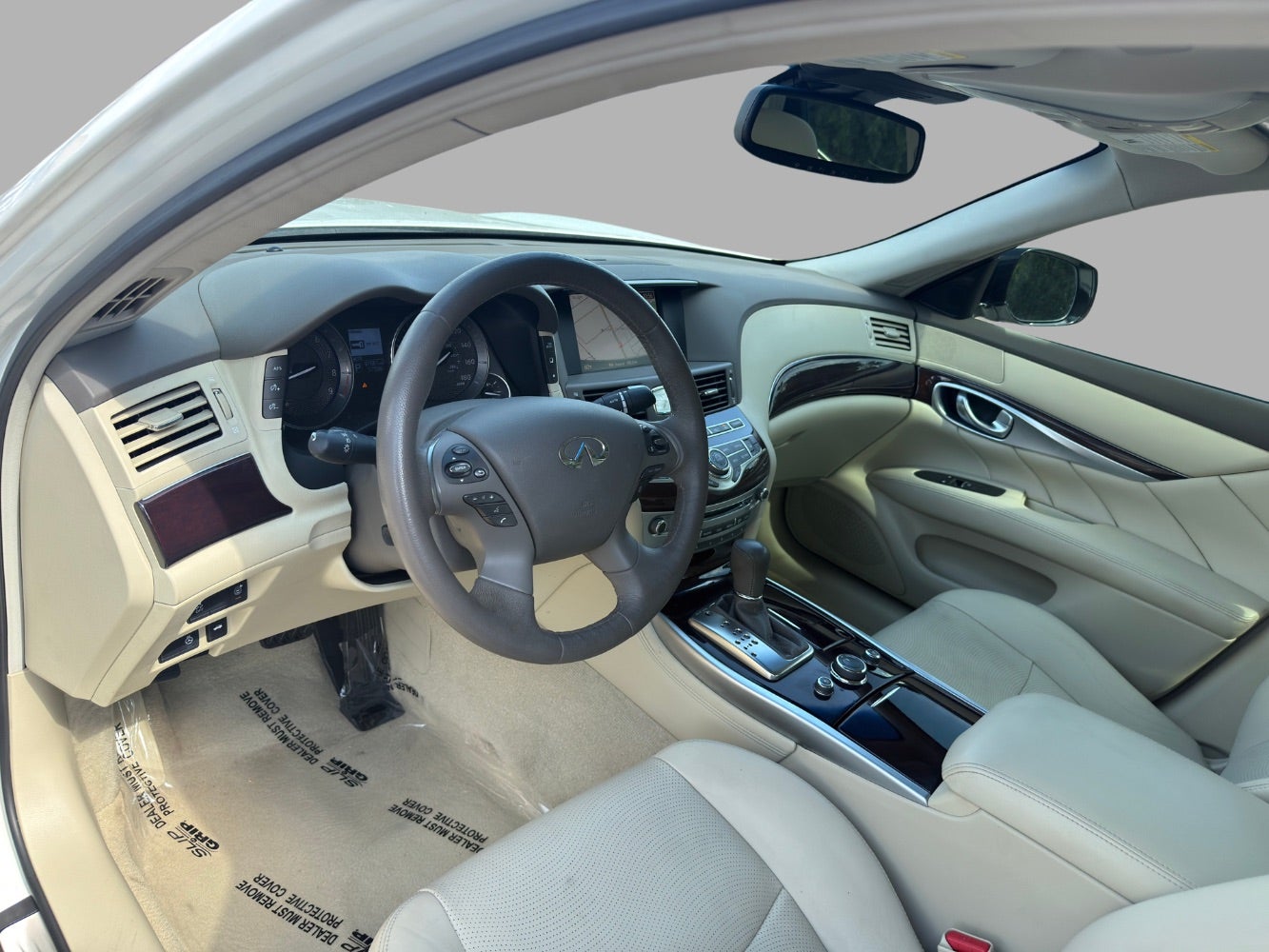 2019 INFINITI Q70 3.7 LUXE