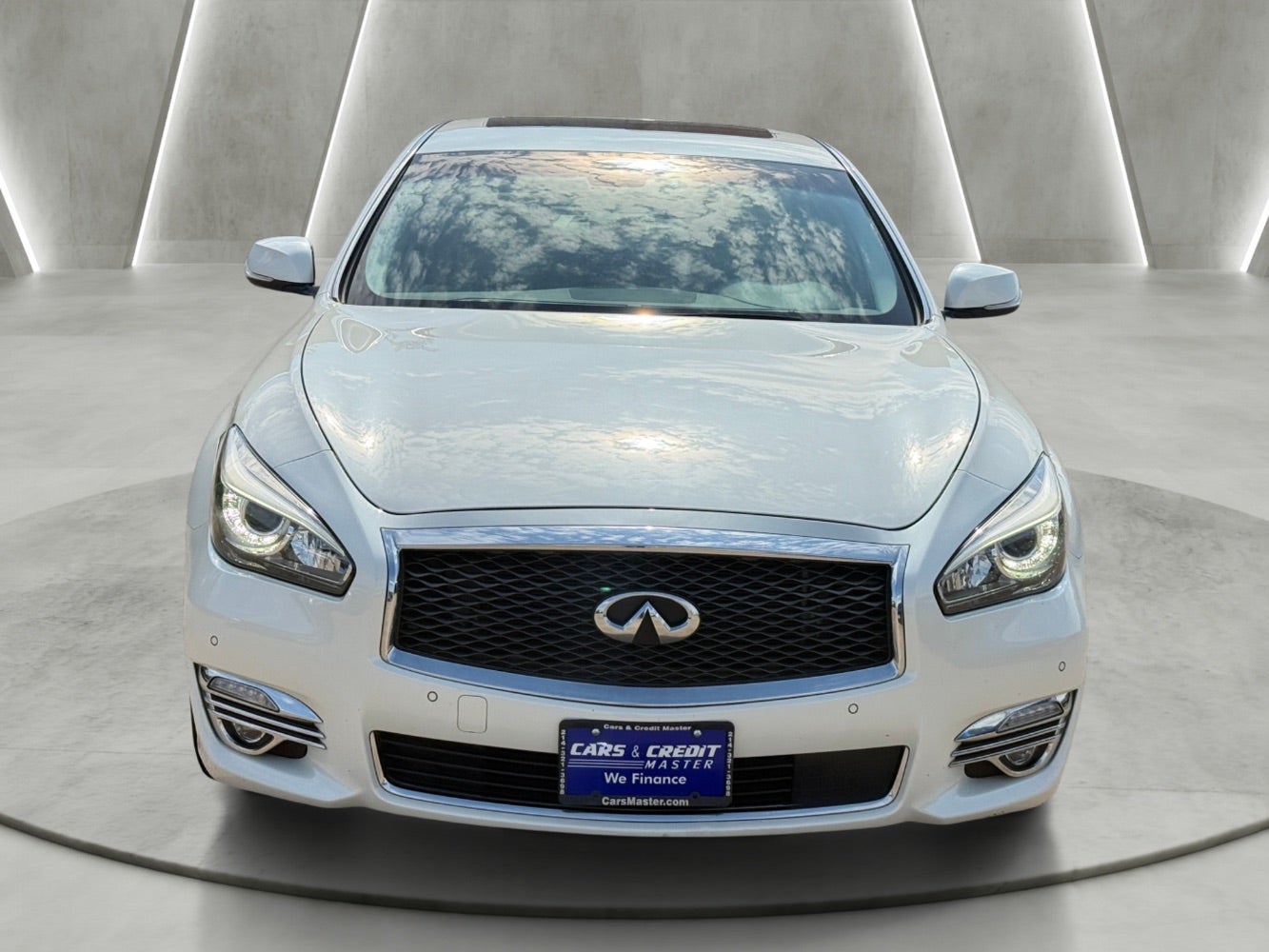 2019 INFINITI Q70 3.7 LUXE